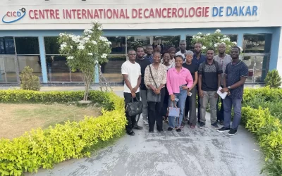 Visite des étudiants en Ingénierie Biomédicale de l’UPOA au Centre International de Cancérologie de Dakar